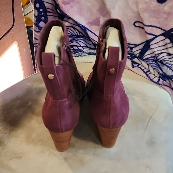 Women's Violet&Red heeled boots Jay Jay 8.5 NWOT - Picture 4 of 5